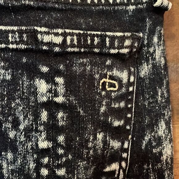 Rag & Bone Skinny Dark Acid Wash Jeans - Picture 7 of 10